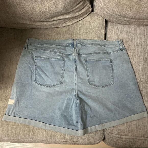 A.N.A A New Approach NEW Light Blue Denim Women's Jean Shorts size 24W - Picture 7 of 7